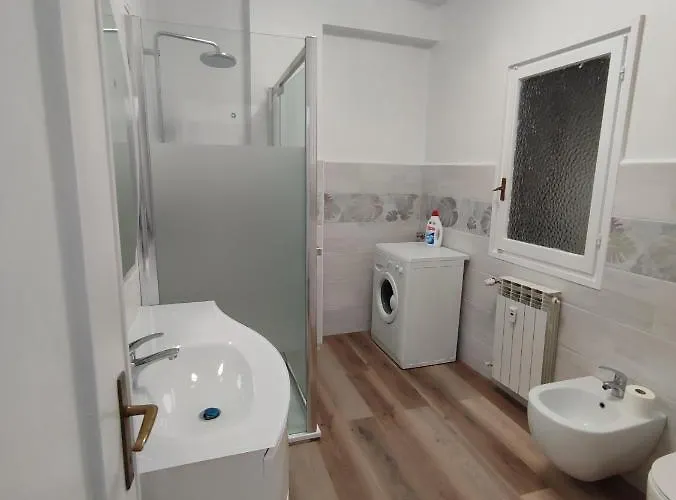 Lägenhet Sole E Mare Di Liguria *